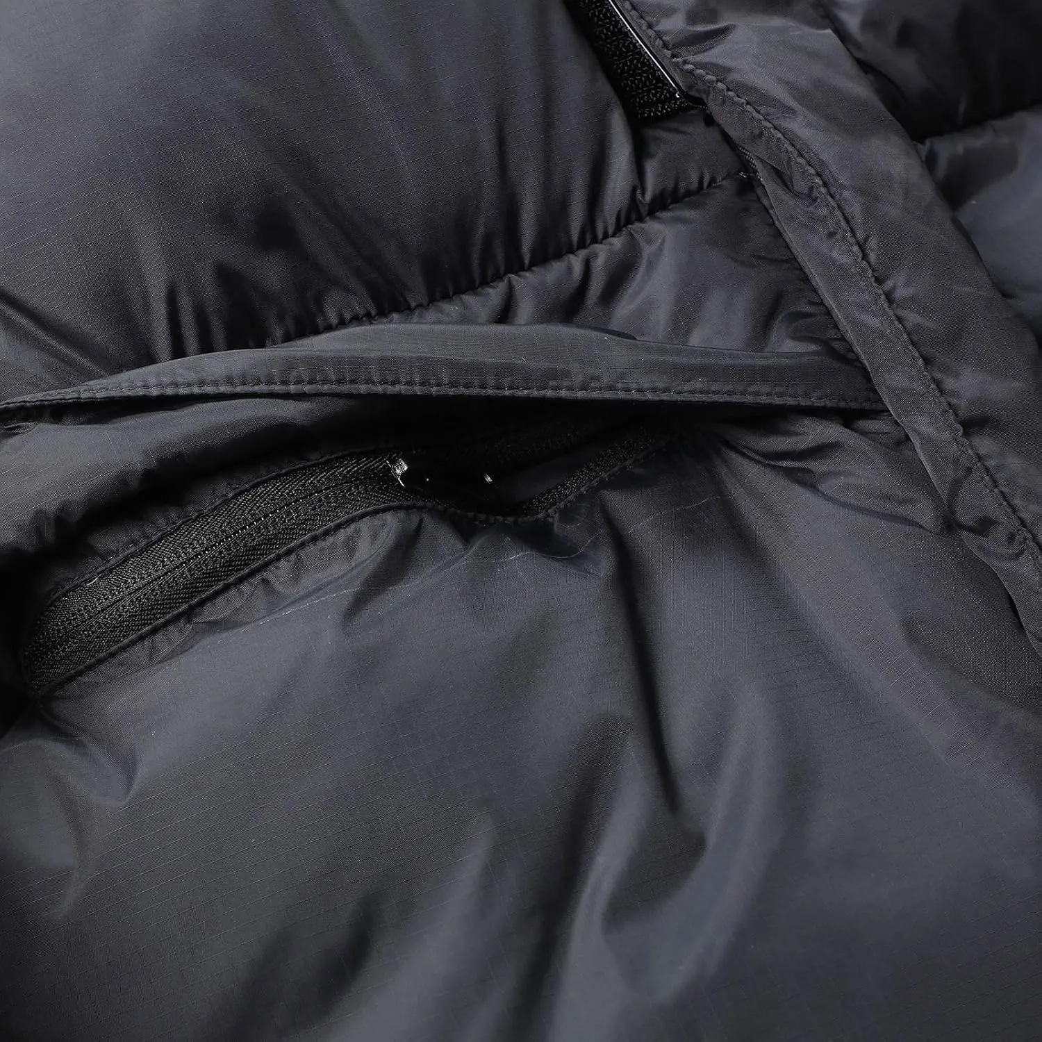 Men Women Hooded Puffer Jacket Lightweight Warm Down Coat Winter Insulated Quilted Coat Unisex Outerwear with Pockets